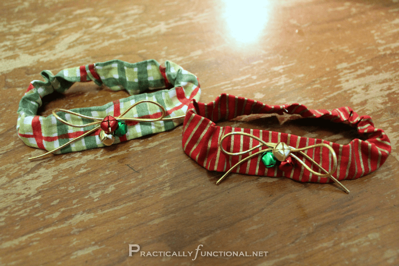 Christmas cat collars