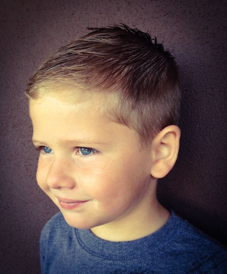 Textured fringe haircut for toddler boys